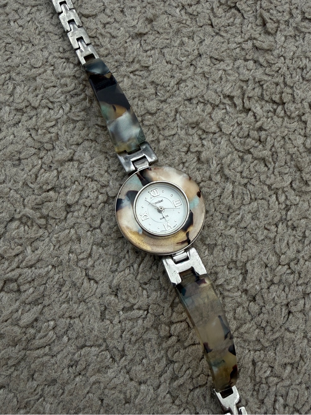 Vintage Tortoiseshell Accent Ladies Bracelet Watch - Multicolor